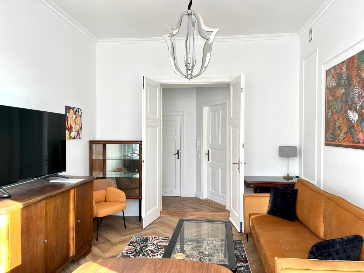 Agapella Apartamenty- Apartament Fiszera 500M From The Beach, Free Parking Sopot Kültér fotó